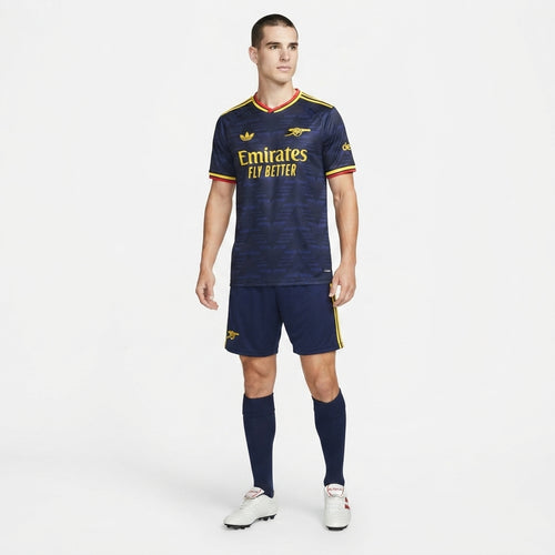 Arsenal 26-27